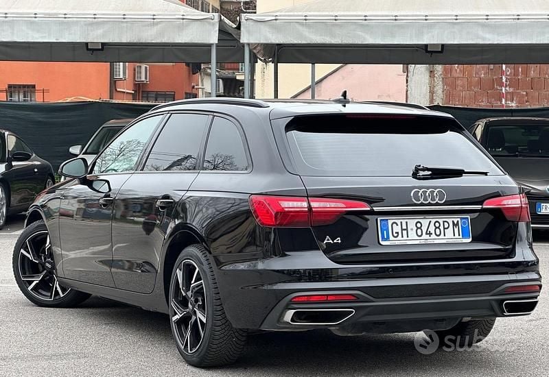 Usata Audi A4 Business 169 CV (124 kW) 2021 Nero Station wagon