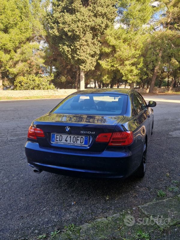 Occasion BMW 320 184 ch (135 kW) 2010 Bleue Coupé