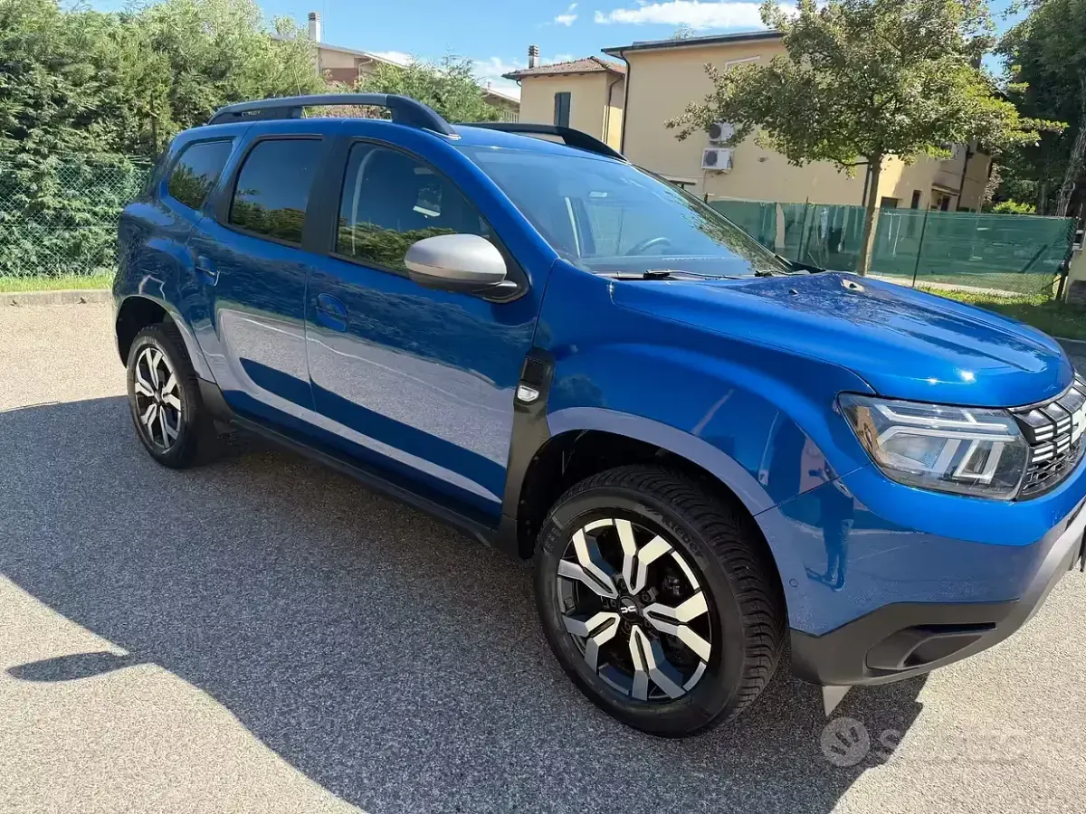 Usata Dacia Duster 101 CV (74 kW) 2023 Blu SUV