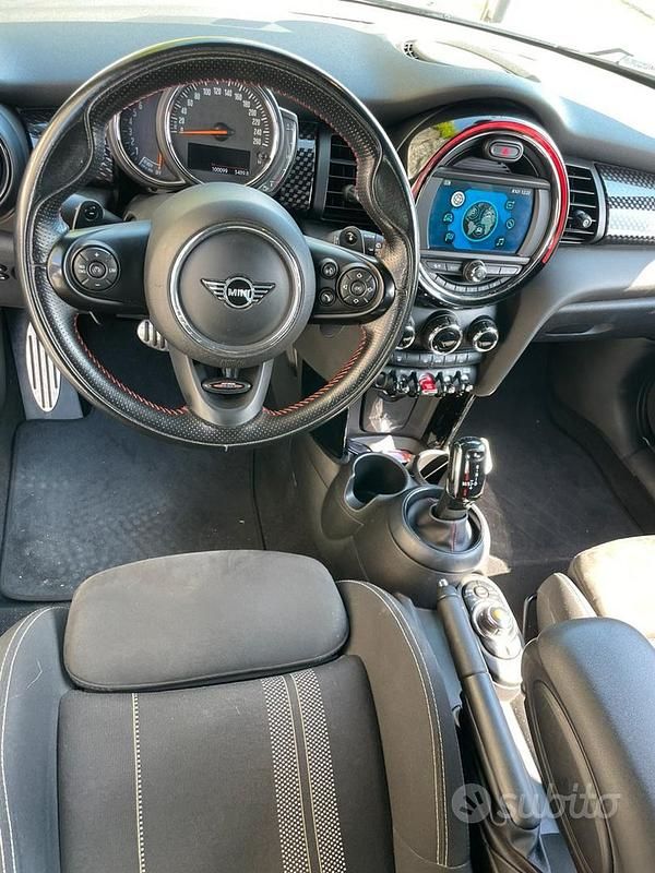 Usata Mini Cooper S Hype 192 CV (141 kW) 2018 Utilitaria