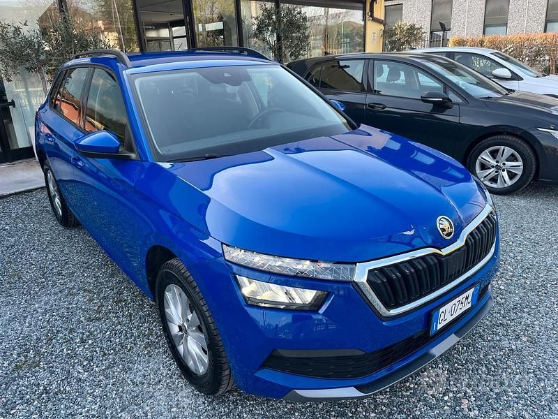 Usata Skoda Kamiq Ambition 110 CV (80 kW) 2022 Blu SUV
