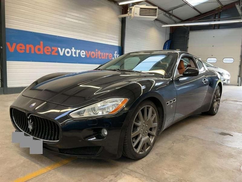 Usata Maserati Granturismo 405 CV (297 kW) 2008 Nero Coupé