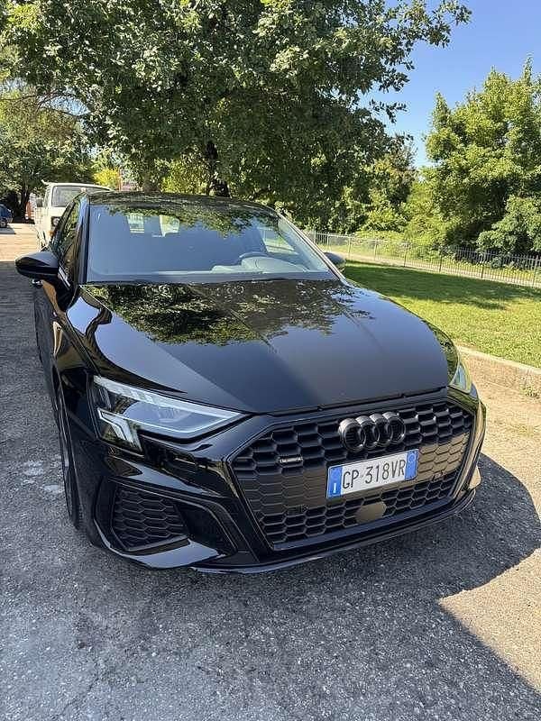 Usata Audi A3 190 CV (139 kW) 2023 Berlina