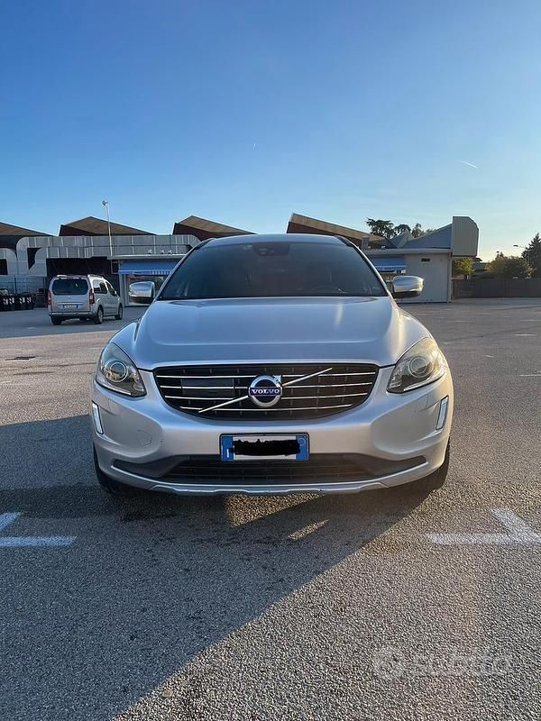 Usata Volvo XC60 Momentum 181 CV (133 kW) 2014 SUV