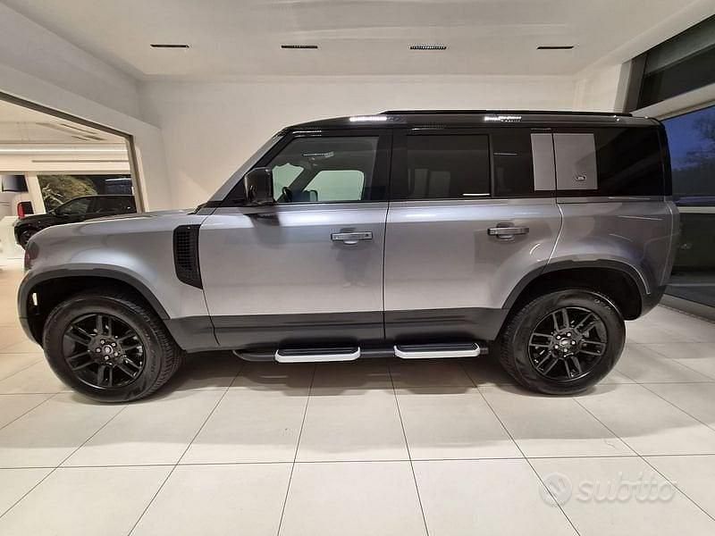 Usata Land Rover Defender S 200 CV (147 kW) 2023 Grigio SUV