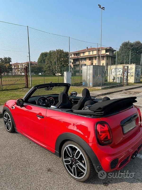 Usata 2018 Mini John Cooper Works Due volumi | 18.800 € - Immagine 1/4