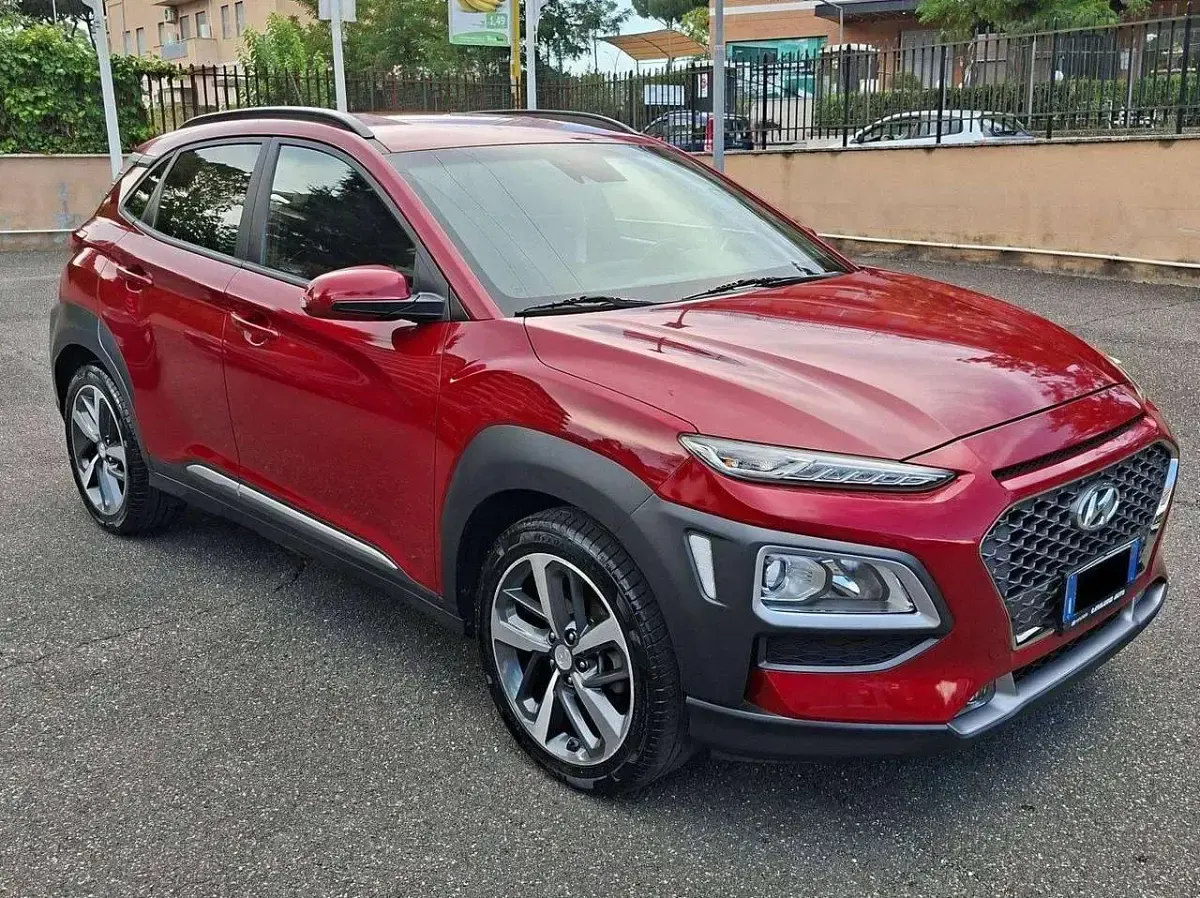 Usata Hyundai Kona Xpossible 120 CV (88 kW) 2019 Pulse red SUV