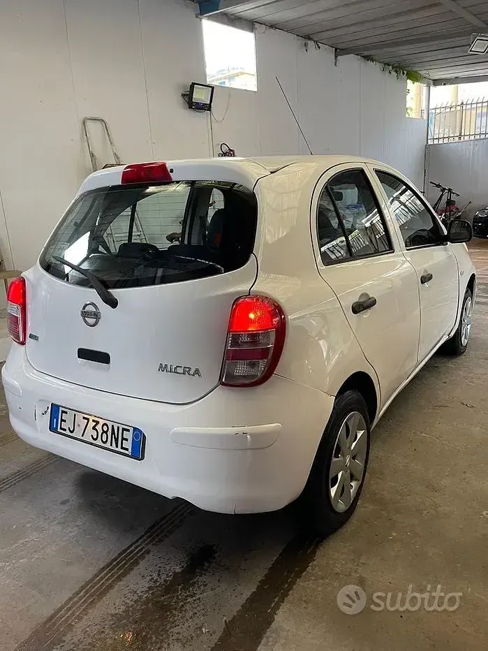 Usata Nissan Micra 80 CV (58 kW) 2011 Bianco Utilitaria
