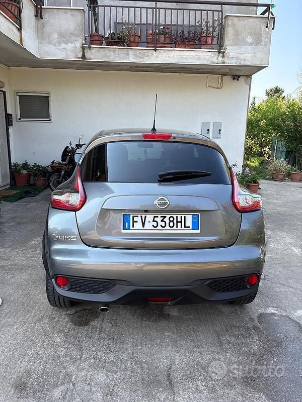Usata Nissan Juke Acenta 110 CV (80 kW) 2019 Grigio SUV