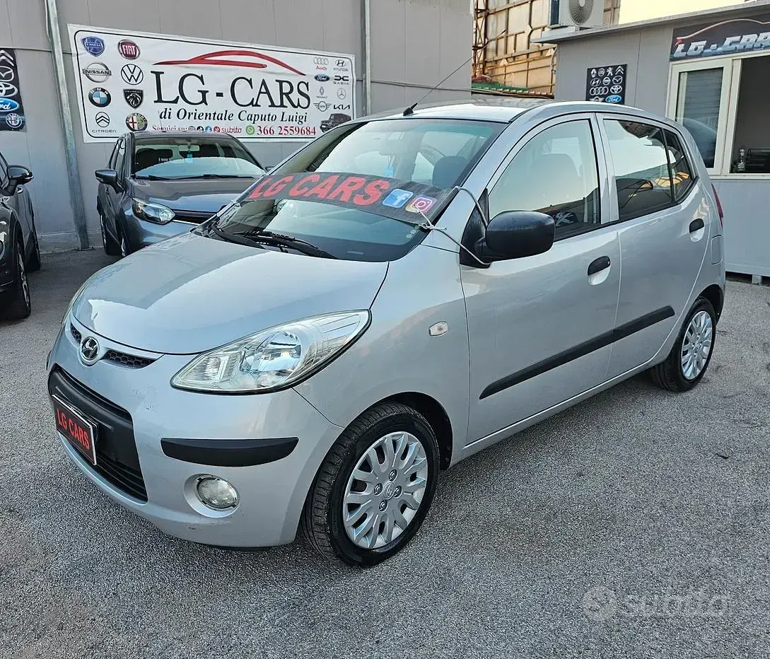 Usata Hyundai i10 Style 66 CV (48 kW) 2009 Grigio Utilitaria