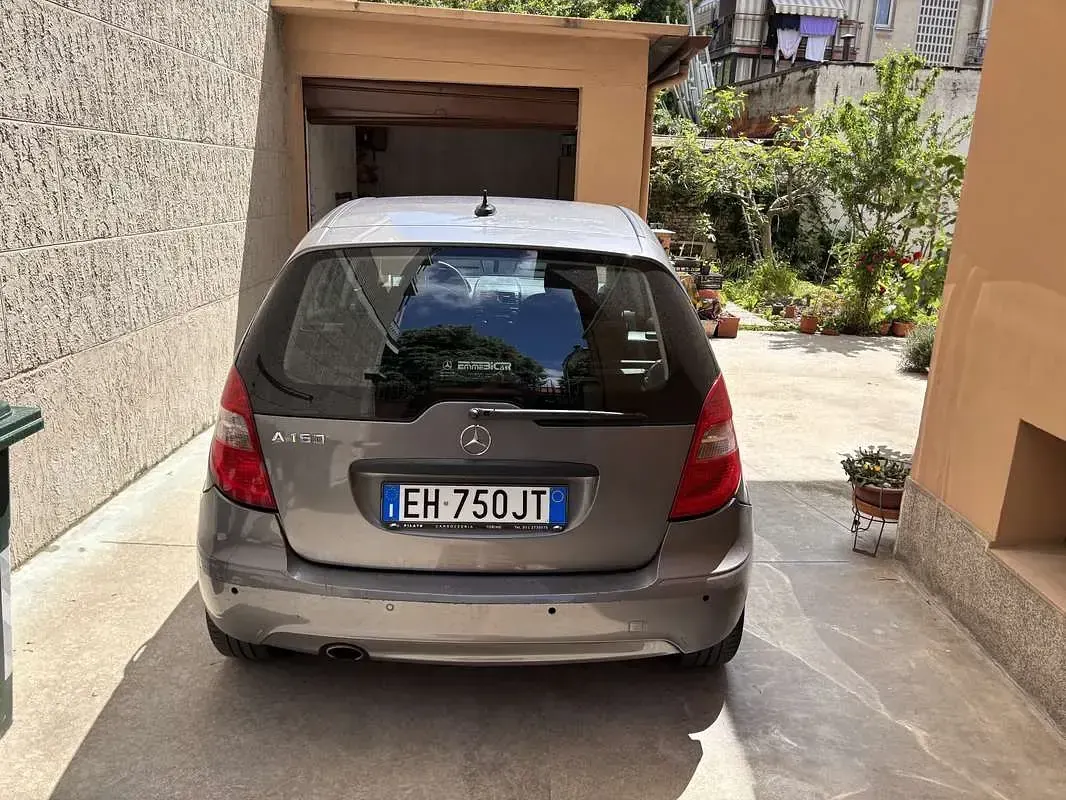 Usata Mercedes A160 Executive 95 CV (69 kW) 2011 Utilitaria