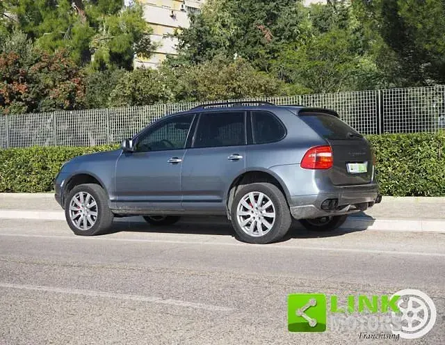 Usata Porsche Cayenne Turbo 450 CV (330 kW) 2003 Grigio SUV