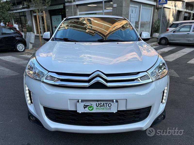 Bianco Usata 2013 Citroën C4 Aircross SUV | 7990 € (Ottimo prezzo) - Immagine 1/4