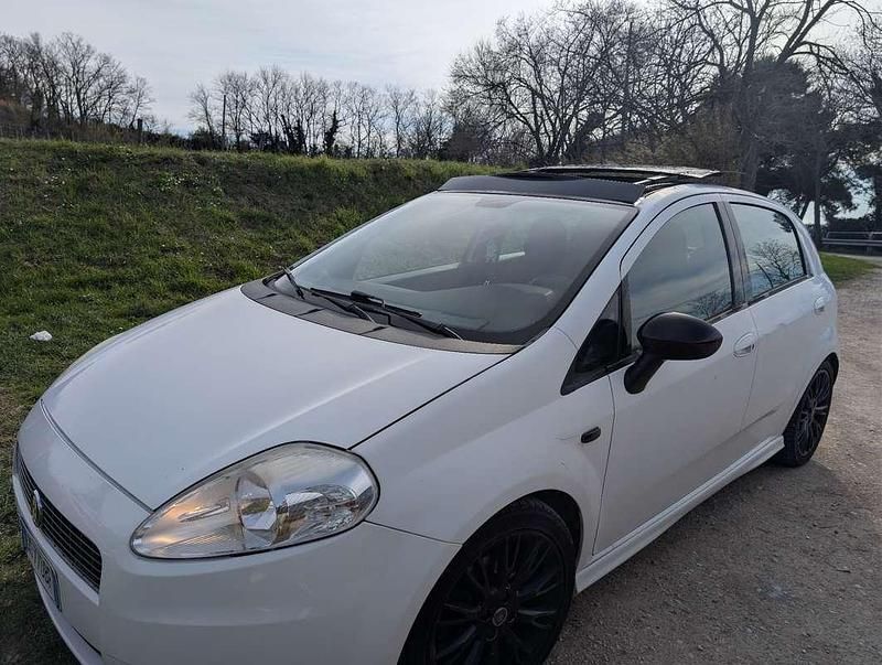 Usata Fiat Grande Punto Sport 120 CV (88 kW) 2008 Utilitaria