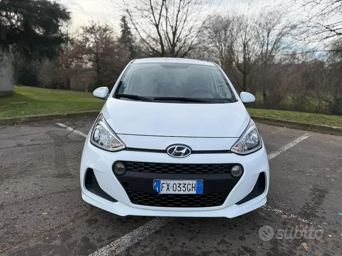 Usata Hyundai i10 Prime 67 CV (49 kW) 2019 Bianco Utilitaria