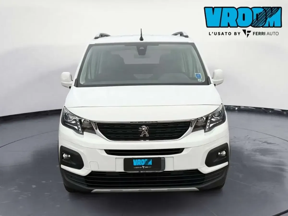 Usata Peugeot Rifter Active 131 CV (96 kW) 2019 Bianco Monovolume