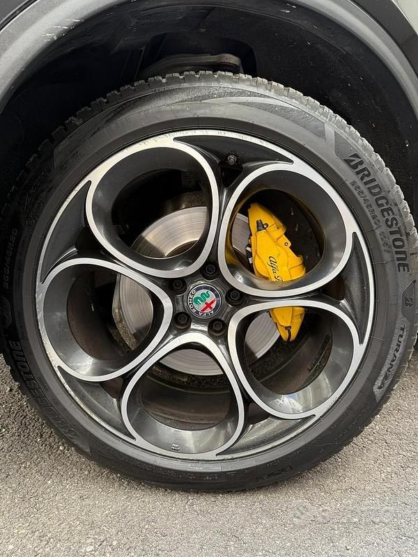 Usata Alfa Romeo Stelvio Executive 210 CV (154 kW) 2019 Nero SUV