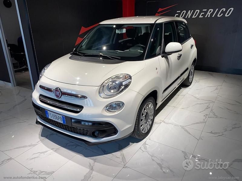Usata Fiat 500L Lounge 120 CV (88 kW) 2018 Bianco Monovolume