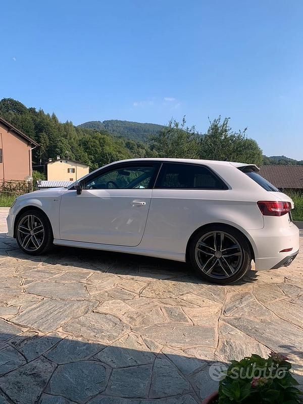 Usata Audi A3 S-Line 200 CV (147 kW) 2017 Bianco Berlina