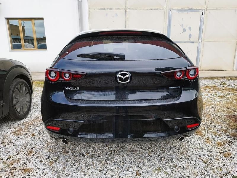 Usata Mazda 3 140 CV (102 kW) 2025 Jet black Berlina
