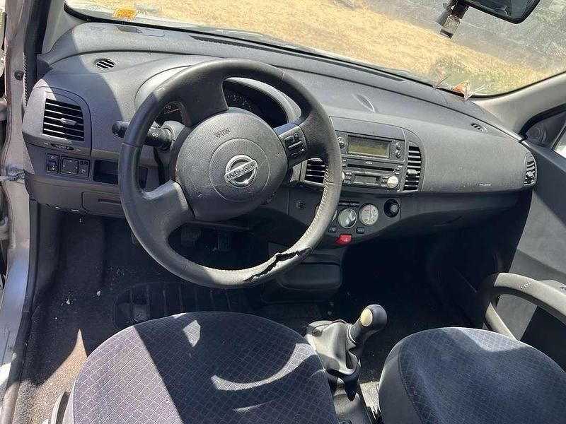 Usata 2005 Nissan Micra Acenta Tre volumi | 1500 € (Ottimo prezzo) - Immagine 1/4