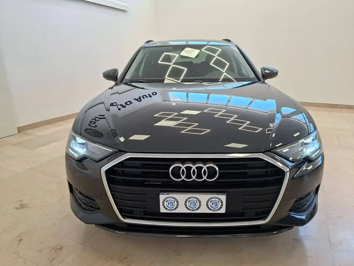 Usata Audi A6 Business Plus 204 CV (150 kW) 2023 Grigio manhattan Station wagon