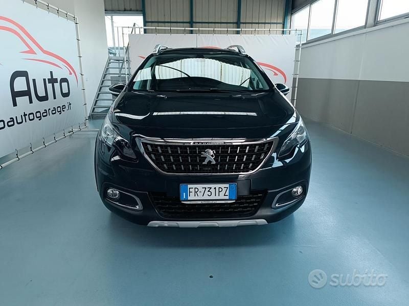 Usata Peugeot 2008 S 102 CV (75 kW) 2018 Grigio SUV