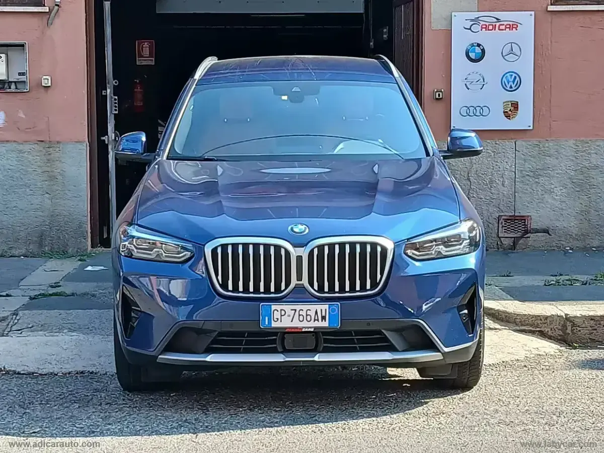 Usata BMW X3 150 CV (110 kW) 2023 Blu/azzurro SUV