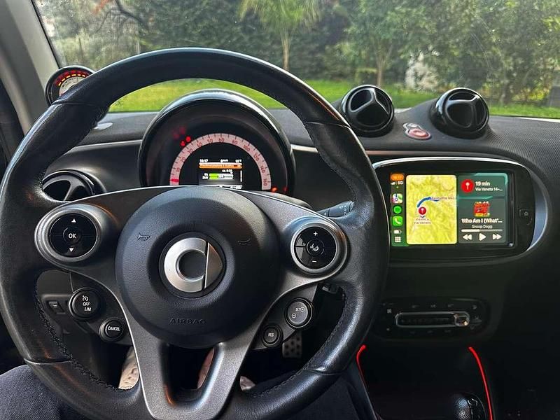 Usata Smart ForTwo Electric Drive Passion 41 kW (56 CV) 2020 Nero Coupé