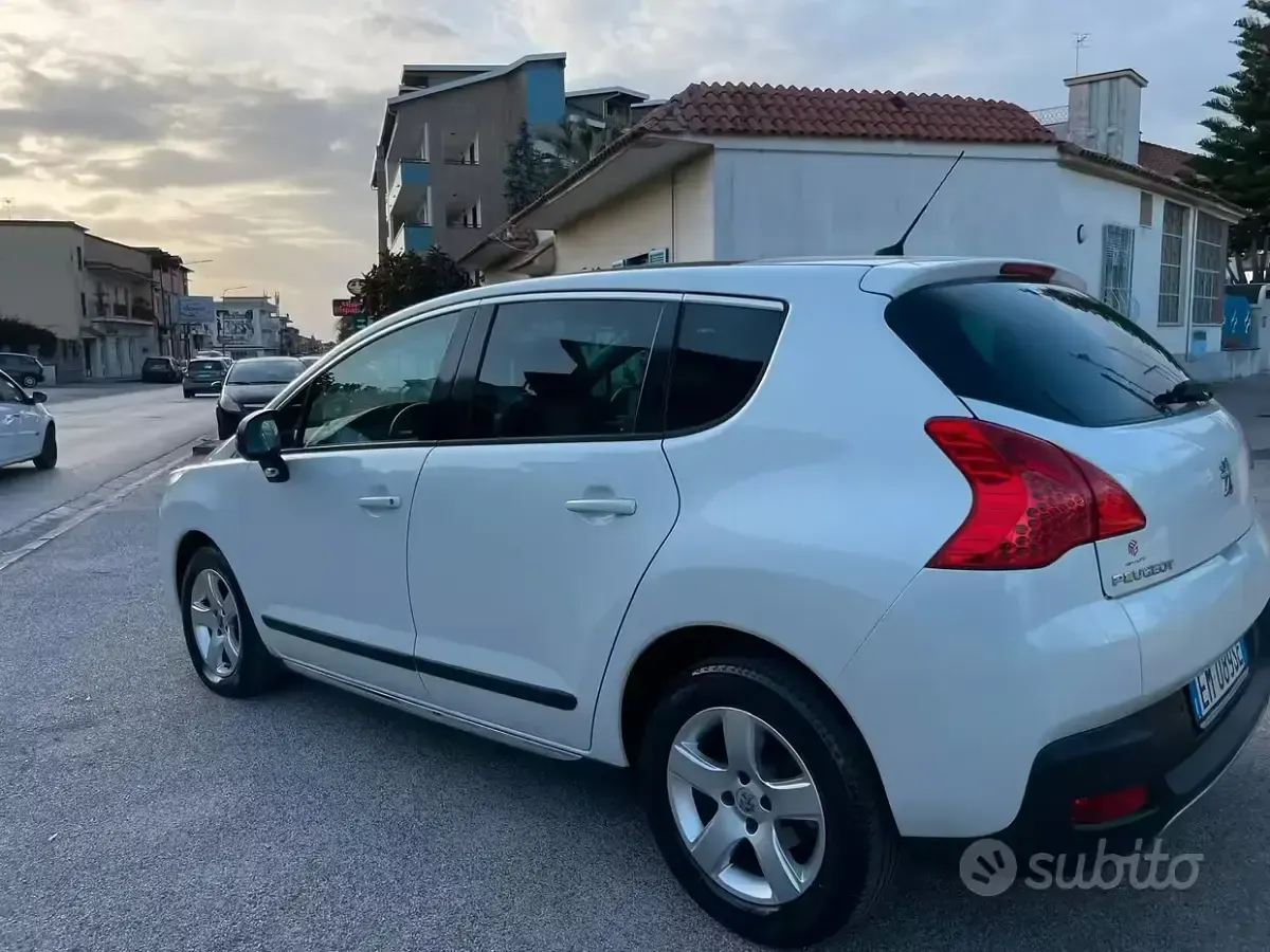 Occasion Peugeot 3008 Business-Line 150 PK (110 kW) 2012 Wit Stationwagen