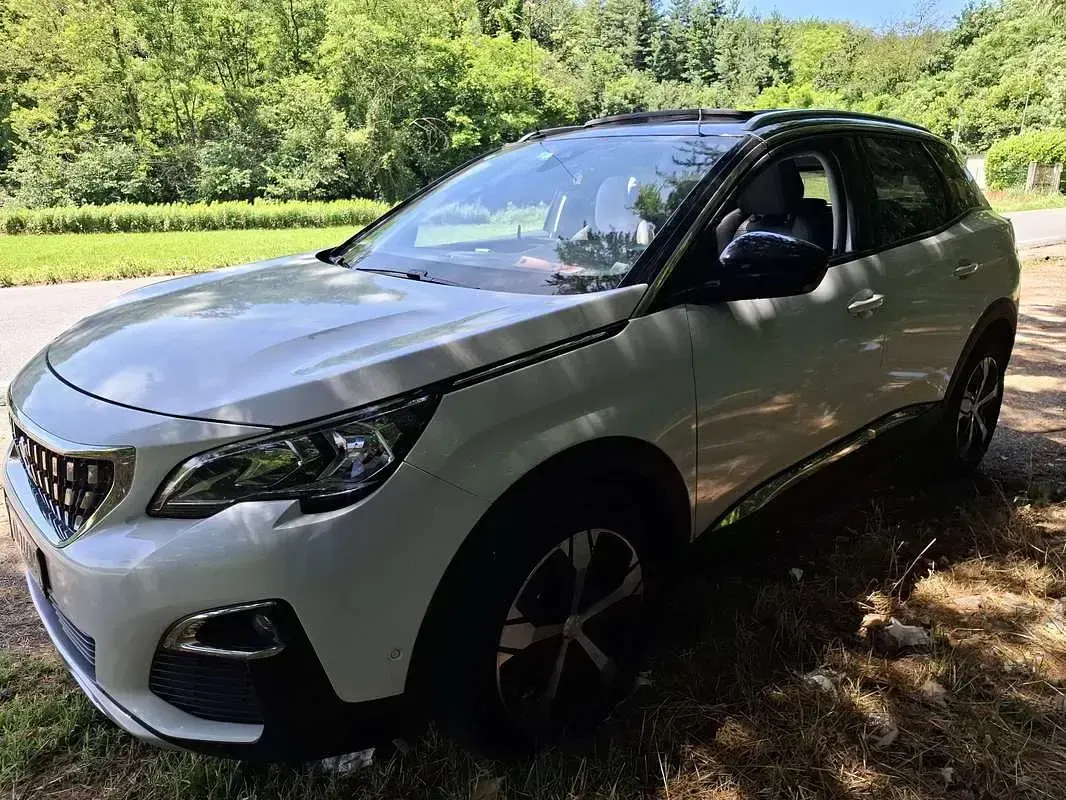 Usata Peugeot 3008 Allure 131 CV (96 kW) 2020 Bianco SUV