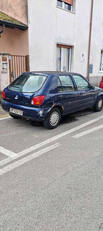 Usata Ford Fiesta 75 CV (55 kW) 1998 Utilitaria