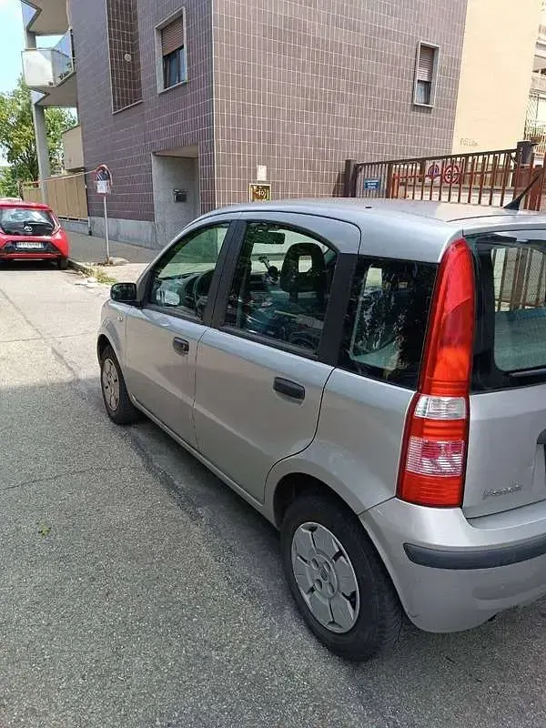 Usata Fiat Panda 54 CV (39 kW) 2006 Argento Utilitaria