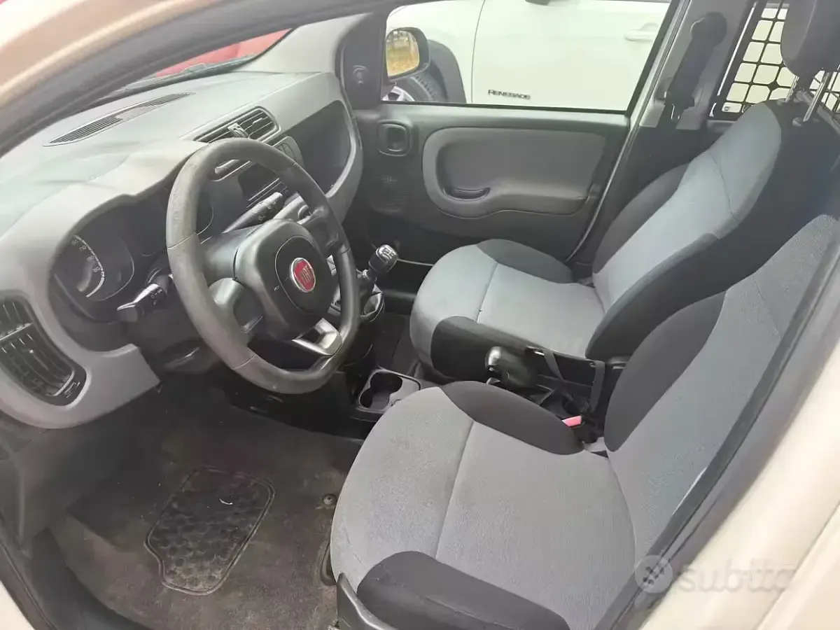 Usata Fiat Panda Pop 80 CV (58 kW) 2016 Bianco Utilitaria
