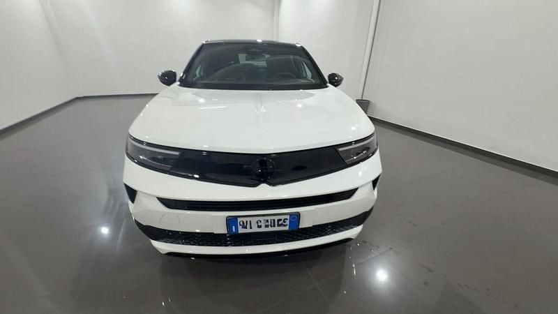 Usata Opel Mokka GS Line 136 CV (100 kW) 2025 Ice flow white SUV
