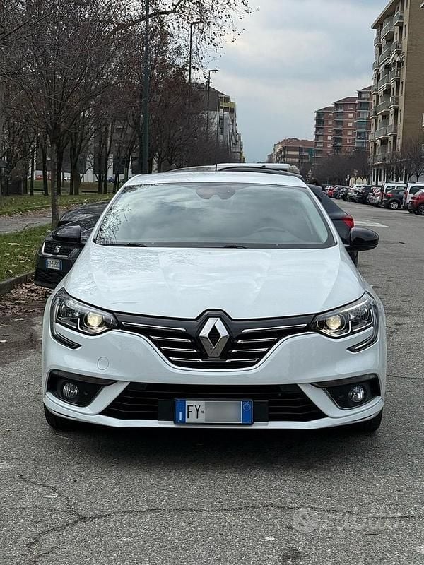 Bianco Usata 2019 Renault Mégane IV Berlina | 12.600 € (Ottimo prezzo) - Immagine 1/4