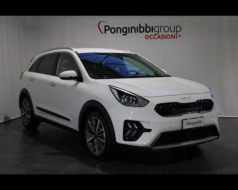 Usata Kia Niro Style 141 CV (103 kW) 2022 Bianco SUV