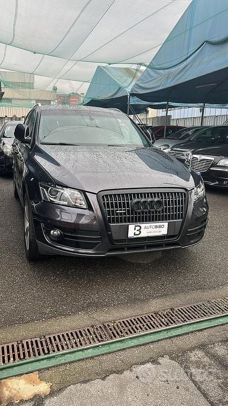 Usata Audi Q5 170 CV (125 kW) 2010 Grigio SUV