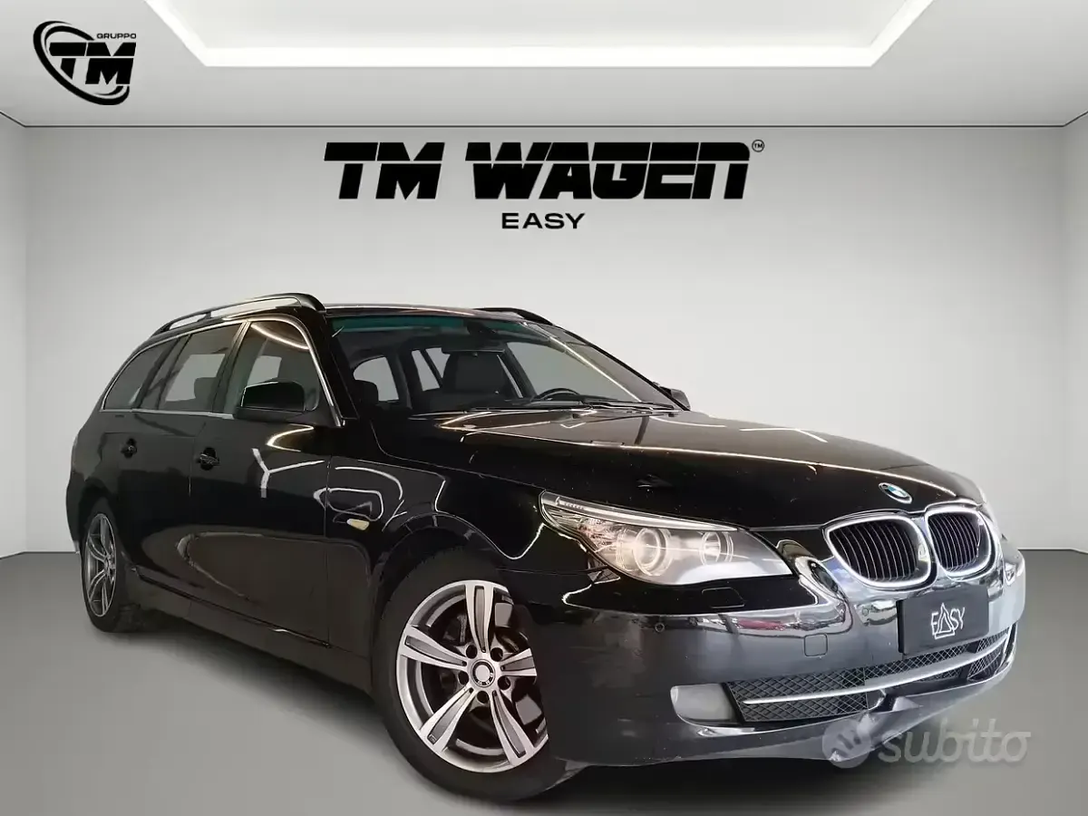 Usata BMW 520 178 CV (130 kW) 2010 Nero Station wagon