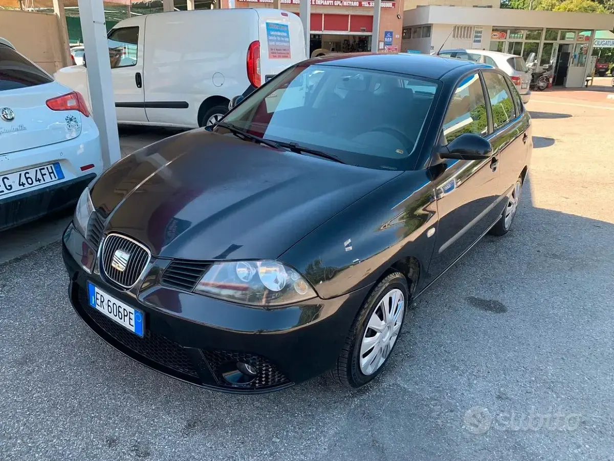 Usata Seat Ibiza 69 CV (50 kW) 2007 Nero Utilitaria