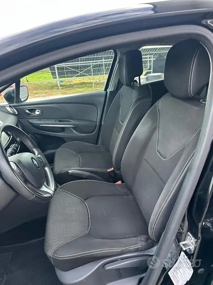 Usata Renault Clio IV 75 CV (55 kW) 2015 Nero Berlina