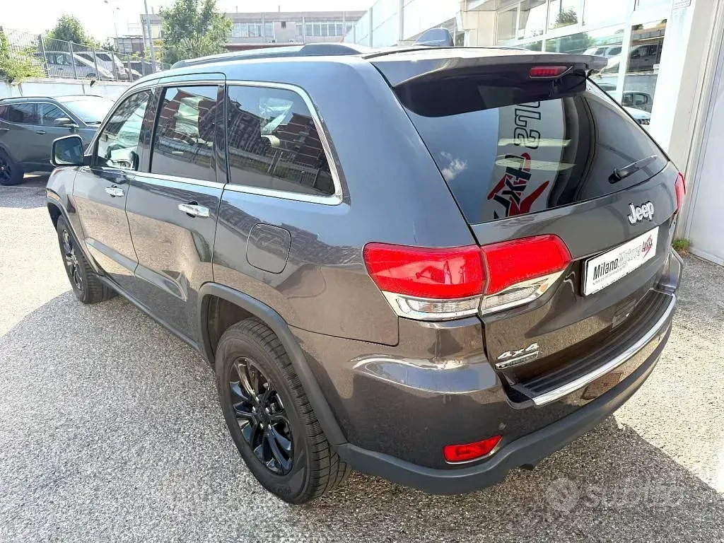 Usata Jeep Grand Cherokee Limited 250 CV (183 kW) 2016 Nero SUV