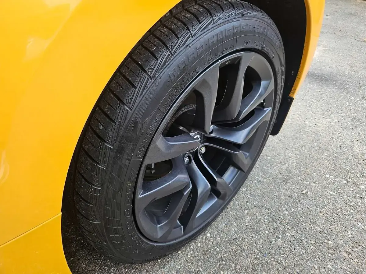 Usata Nissan 370Z 328 CV (241 kW) 2017 Giallo Coupé