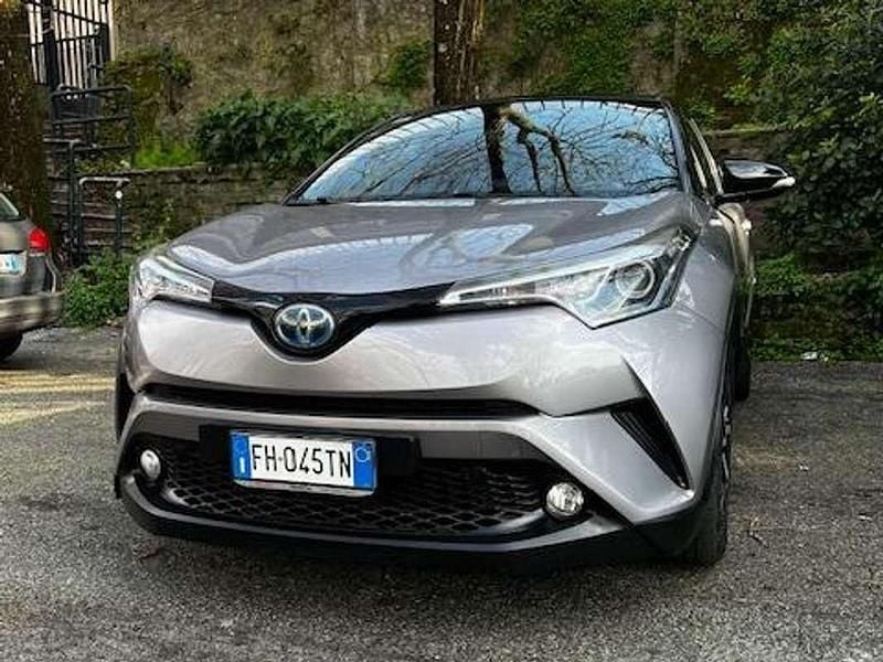 Usata Toyota C-HR Style 98 CV (72 kW) 2017 Grigio SUV