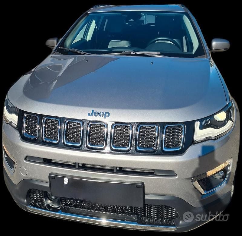 Usata Jeep Compass 140 CV (102 kW) 2018 Grigio SUV