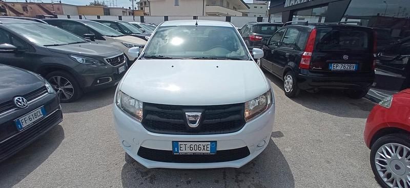 Usata Dacia Sandero 72 CV (52 kW) 2014 Bianco Berlina
