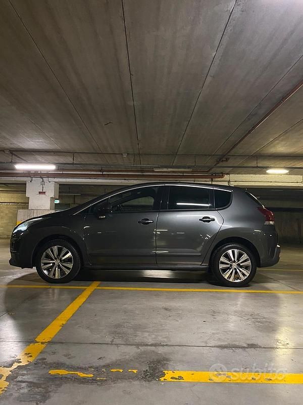 Usata Peugeot 3008 120 CV (88 kW) 2016 Grigio Monovolume