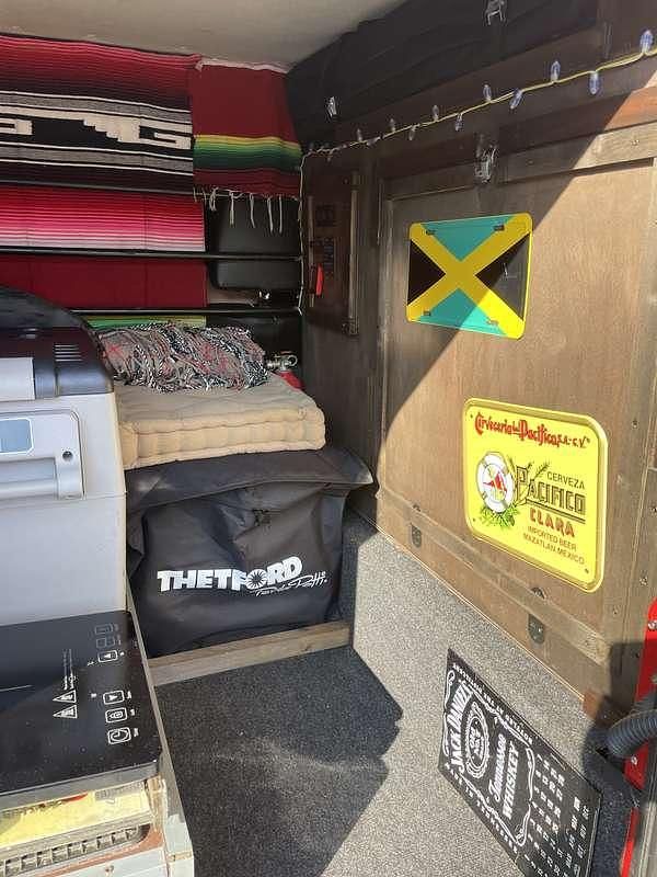 Usata Land Rover Defender 122 CV (89 kW) 1999 Station wagon