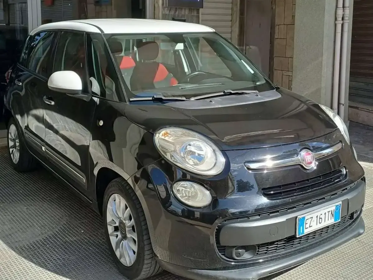 Usata Fiat 500L Lounge 84 CV (61 kW) 2015 Nero Monovolume