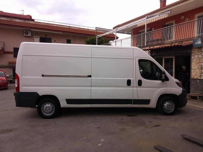 Usata Peugeot Boxer Comfort 130 CV (95 kW) 2017 Bianco Furgone